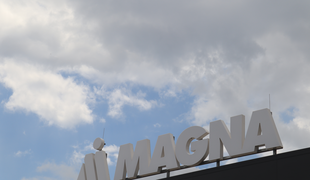 Magna za pol leta prestavila odločitev o velikem projektu v Hočah
