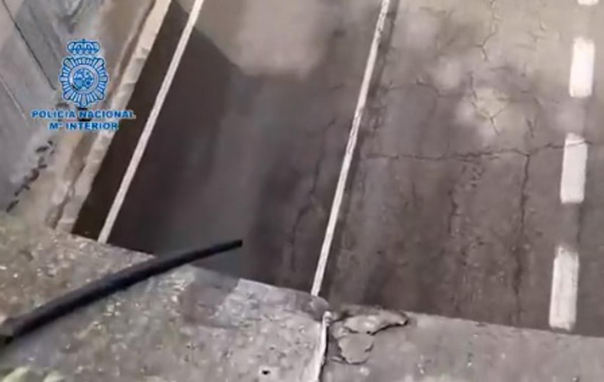 THUMB - prprečen napad na Vuelti | Foto zajem zaslona/Twitter