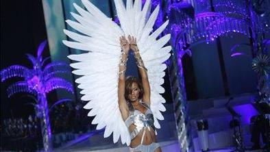Glamurozna modna revija Victoria's Secret