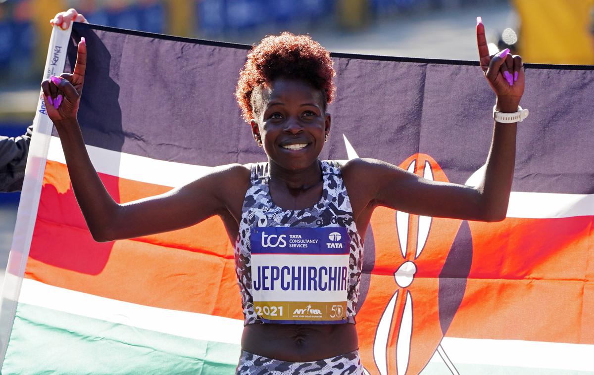 Peres Jerpchirchir |  Peres Jepchirchir je postala prva aktualna olimpijska prvakinja, ki ji je uspelo zmagati tudi na maratonu v New Yorku. | Foto Guliverimage