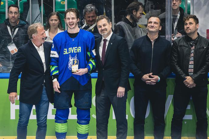 Žiga Jeglič MVP | Žiga Jeglič je bil najkoristnejši igralec (MVP) svetovnega prvenstva v Ljubljani. | Foto Grega Valančič/Sportida