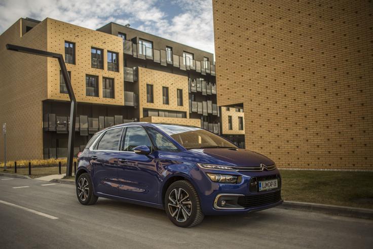 Citroën C4 picasso blueHDi 120 feel | Foto: Matej Leskovšek