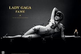 Lady Gaga prevroča za YouTube