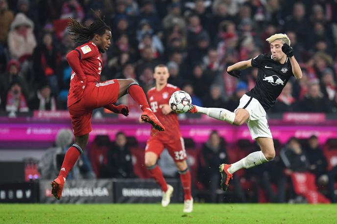 Kevin Kampl vs Bayern München | Kevin Kampl se je takole bojeval pri Bayernu v Münchnu. Njegov Red Bull Leipzig je izgubil z 0:1. | Foto Reuters