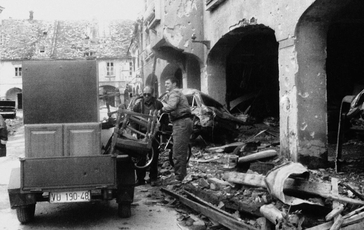 Vukovar leta 1991 | Zaradi zaščite identitete žrtve več podrobnosti pri policiji niso razkrili. Fotografija je simbolična.    | Foto Guliverimage