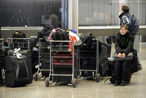 MZZ: Državljani naj pred odhodom v tujino pridobijo potrebne informacije