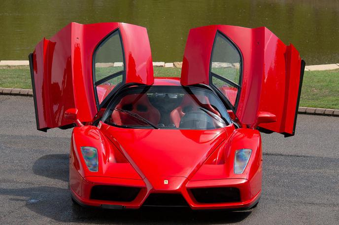 Ferrari enzo | Ker gre za drugi po vrsti izdelani enzo, zbiratelji po vsem svetu že odpirajo denarnice in si ta kos avtomobilske eksotike želijo dodati v svojo zbirko. | Foto Tom Hartley jnr.