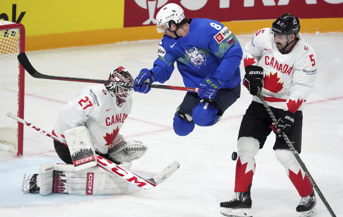 SP v hokeju 2023, slovenska hokejska reprezentanca : Kanada, Žiga Jeglič | Slovenci so proti Kanadi povedli z 1:0, na koncu pa izgubili z 2:5. | Foto Guliverimage