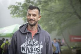 Gremo v hribe Nanos
