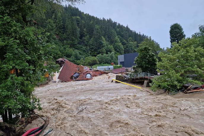 Prevalje, poplave 2023 | Do zdaj je bilo za obnovo po katastrofalnih poplavah 2023 izplačanih 1,087 milijarde evrov. Podrobnejši podatki še niso voljo, zato za približno 187 milijonov evrov izplačil še ni natančnejših podatkov o prejemnikih. | Foto STA