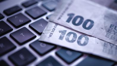 Zaradi hudih podražitev delajo izredne zaloge. Najhujše šele prihaja?