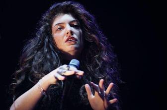 Lorde je zažigala že kot 12-letnica (video)