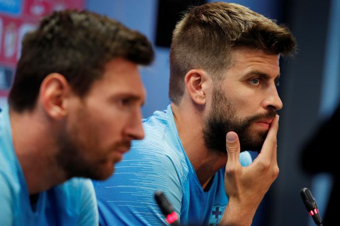 Gerard Pique | Gerard Pique je usmeril kar nekaj strupenih puščic proti vodstvu Barcelone in predsednika Josepa Mario Bartomeuja kritiziral tudi zaradi odnosa do Lionela Messija. | Foto Reuters