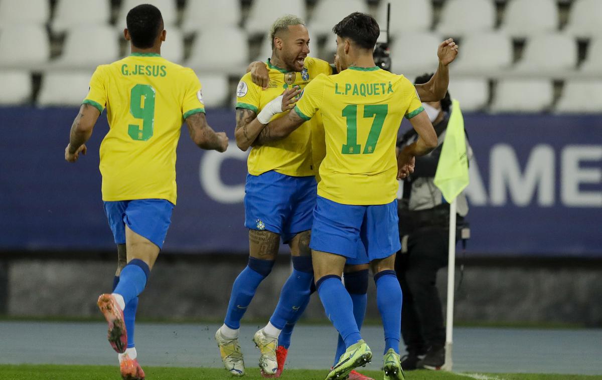 Brazilija, Neymar | Brazilija se bo za preboj v finale pomerila s Perujem. | Foto Guliverimage