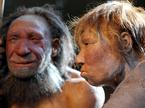 Neandertalec in neandertalka