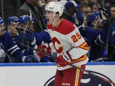 Tavares do izjemnega jubileja, a to ni pomagalo Torontu #video