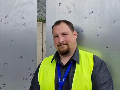 Nemški direktor Stefan Thumann živi na tajnih lokacijah, Rusija naj bi ga želela ubiti z novičokom