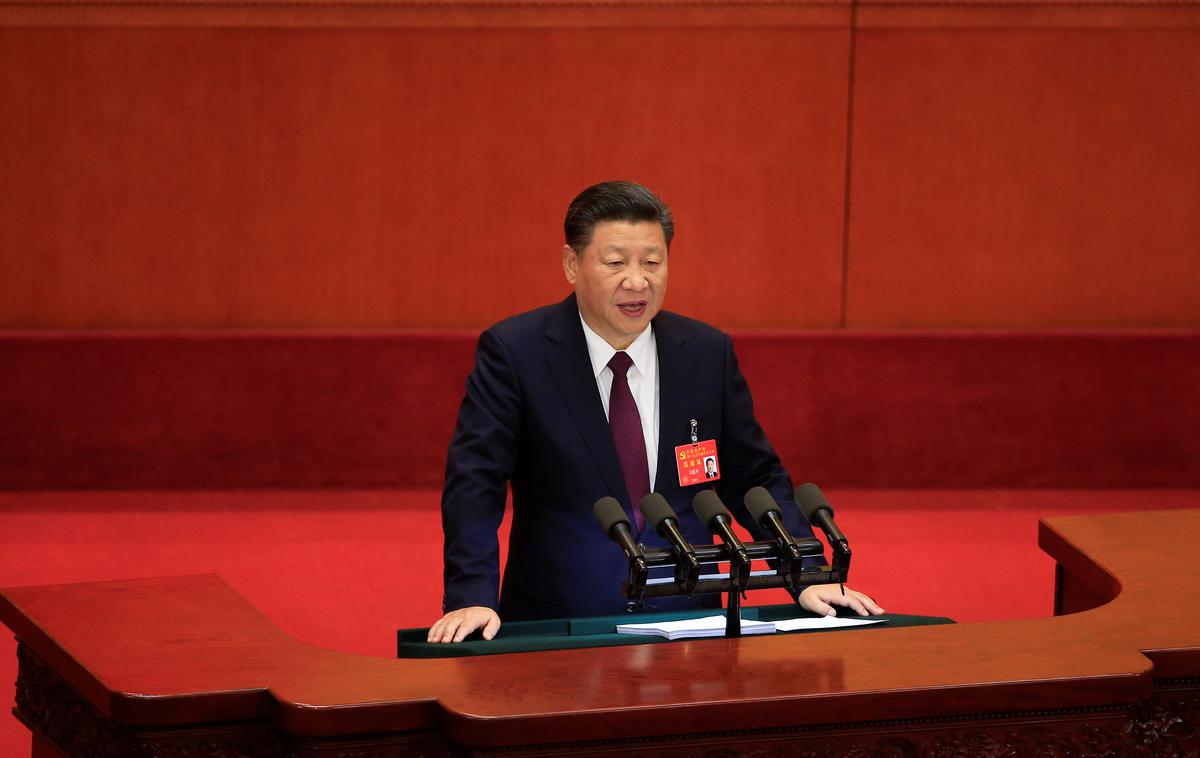 Xi Jinping, Kitajska | "Na področju vprašanj miru in varnosti ima Kitajska najboljše rezultate med vsemi velikimi silami," je dejal kitajski voditelj in poudaril, da si Peking "prizadeva raziskati lastne načine reševanja najbolj perečih vprašanj" v mednarodni sferi. | Foto Reuters