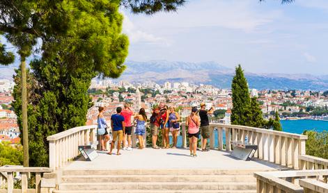 Bodo ameriški turisti preplavili Sarajevo, Tirano in Split?