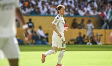Znano je, kdo bo pri Real Madridu po novem nosil prestižno številko 10