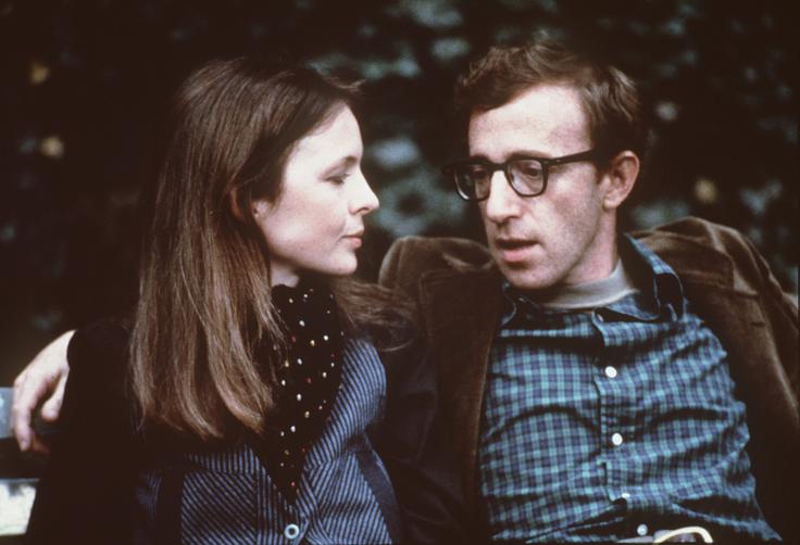Allen v filmu Annie Hall z Diane Keaton, ki je umrla oktobra letos. | Foto: Guliverimage