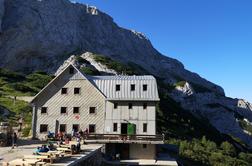 Koča pod mogočnim Grintovcem je znova odprta