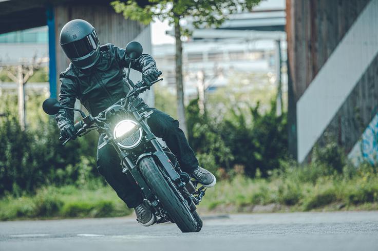 Husqvarna Svartpilen 125 | Foto: JRSR