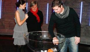 Glasbeniki izžrebali vrstni red nastopov na Emi 2009