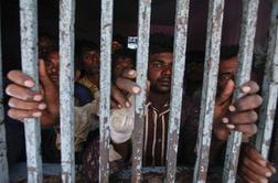 V napadu na pakistanski zapor osvobojenih 250 jetnikov