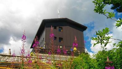 Dom na Komni (1520 m)