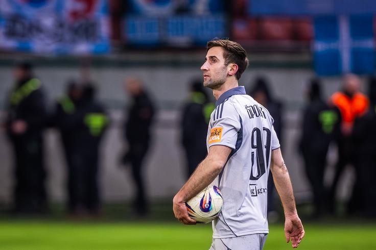 Andraž Šporar danes ne bo mogel pomagati soigralcem. | Foto: Guliverimage