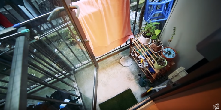 Balkon. | Foto: Youtube/Living big in a tiny house