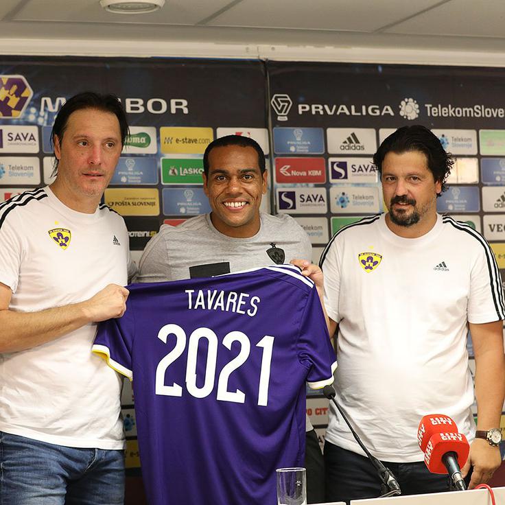 Marcos Tavares želi v 1. SNL doseči vsaj še 55 zadetkov. | Foto: Twitter/NK Maribor