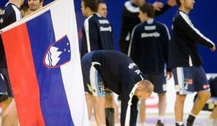 Slovenski rokometaši s Španci