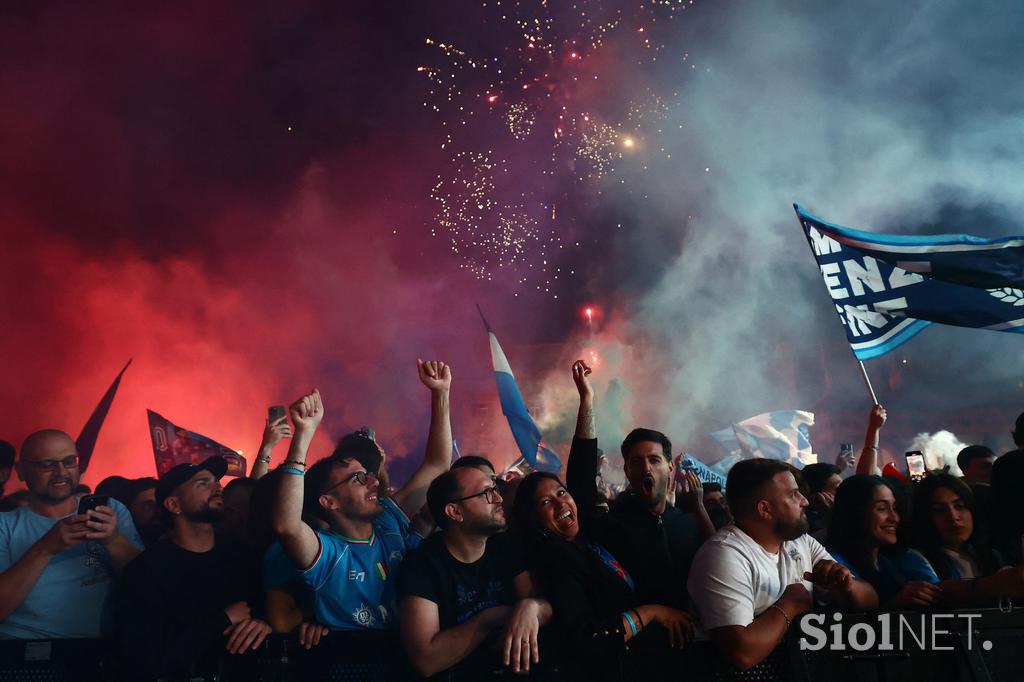 Neapelj Napoli
