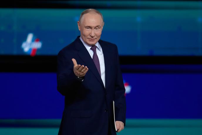 Vladimir Putin |  "Danes ni nobenega scenarija, ki bi terjal mobilizacijo," je izjavil ruski predsednik Vladimir Putin.  | Foto Guliverimage