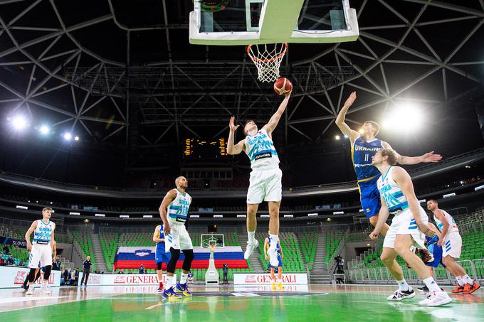 Slovenija : Ukrajina, slovenska košarkarska reprezentanca | Foto: Vid Ponikvar/Sportida