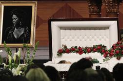 Stevie Wonder in Christina Aguilera zapela v poklon Etti James