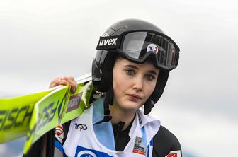 Udarec v skokih: ena končuje kariero, druga obupano išče denar za olimpijske sanje