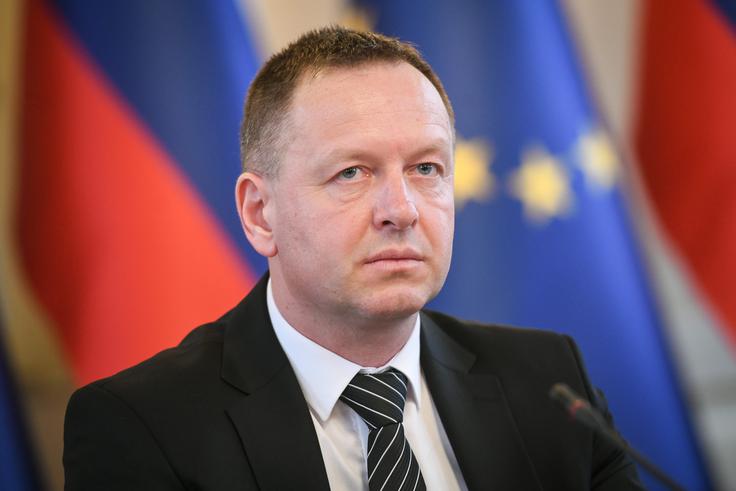 Prvi mož KPK Robert Šumi je povedal, da je podpora ministrov ali vlade posameznim dejavnostim dopustna, a na enak način in pod enakimi kriteriji za vse izvajalce v tej dejavnosti. | Foto: STA ,