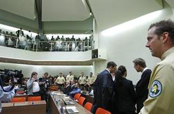 Nadaljuje se sojenje zloglasni neonacistični skupini