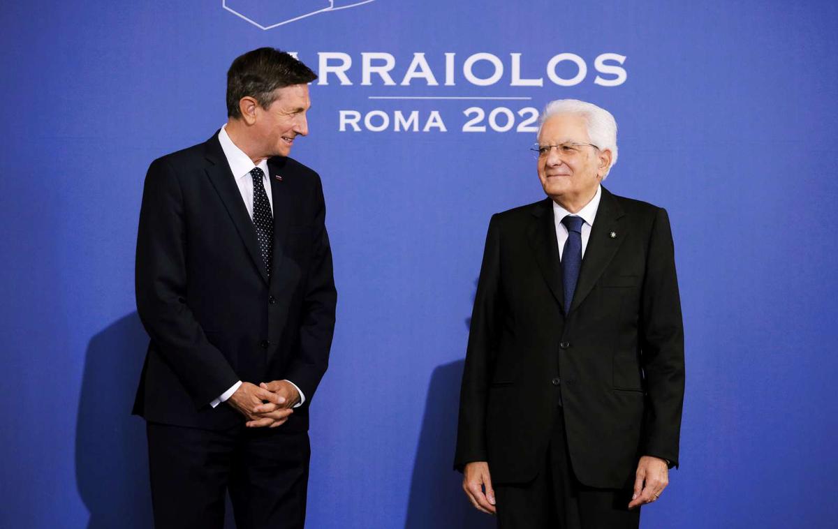 Borut Pahor in Sergio Mattarella | Mattarella je izpostavil osebno prijateljstvo s Pahorjem. Dejal je, da sta skupaj prehodila dolgo pot sodelovanja, sprave in prijateljstva med Slovenijo in Italijo. | Foto STA