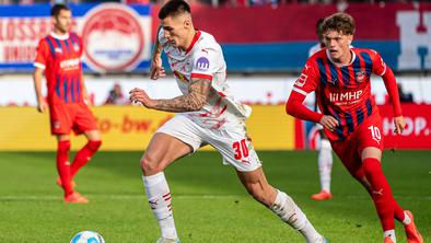 Šeško kljub razveljavljenemu zadetku nasmejan, Bayern v izdihljajih ostal brez zmage