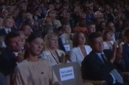 Zakaj Švarc Pipanova ni ploskala ob stavku, da Putin ne sme zmagati #video