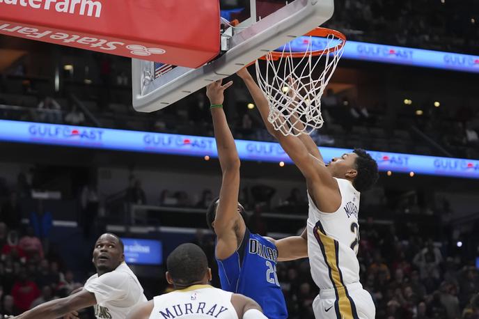 Spencer Dinwiddie | Sporna blokada Murphyja, ki so jo sodniki priznali. | Foto Guliverimage