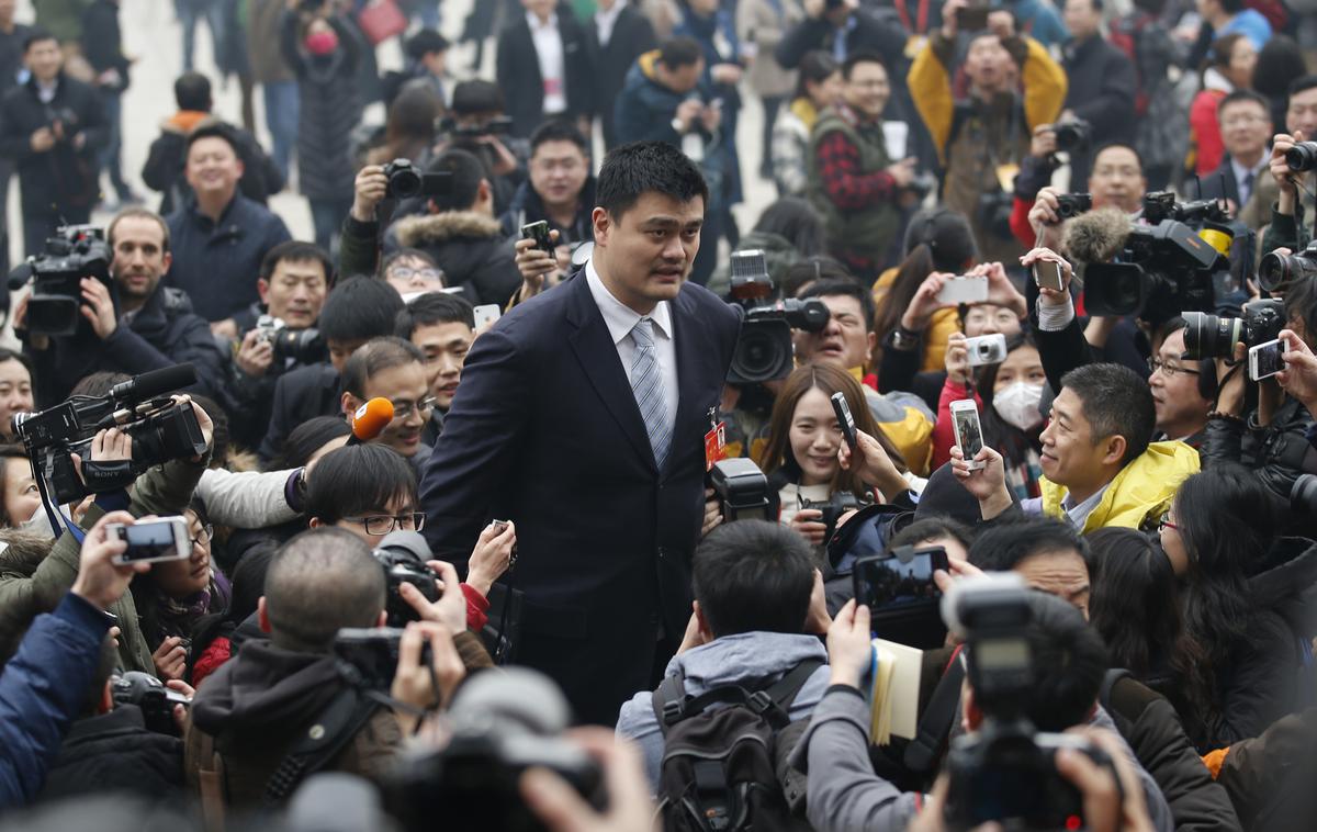 Yao Ming | Yao Ming je kitajsko reprezentanco označil za lenuhe. | Foto Reuters