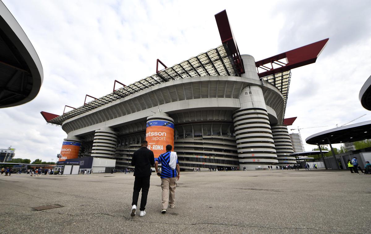 Inter Milano San Siro | Kultni stadion San Siro v Milanu bo zvečer poln do zadnjega kotička. | Foto Reuters