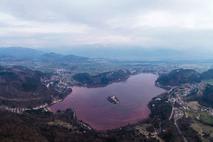 Blejsko jezero rdeče