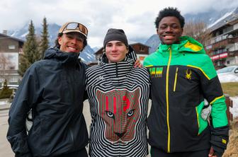Jamajčan, Kenijec in Singapurec, ki pišejo olimpijsko zgodovino #video