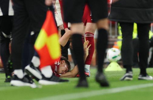 Liverpoolov Leoni kar leto dni brez tekem